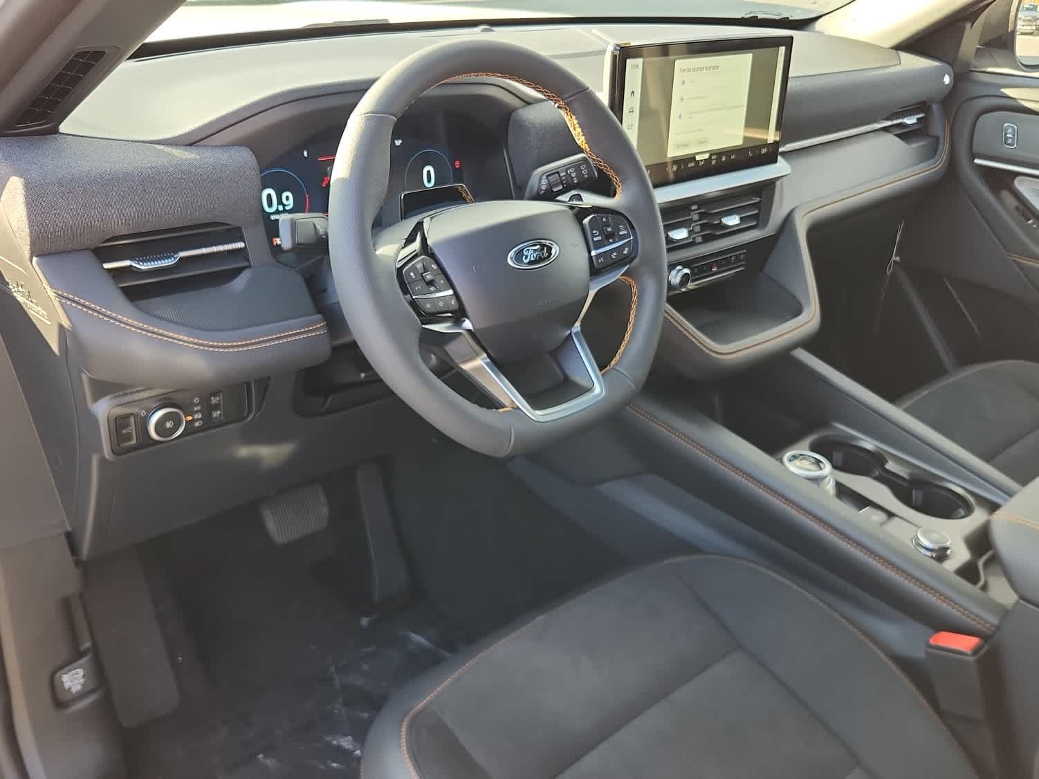 2026 Ford Explorer Tremor - Photo 13