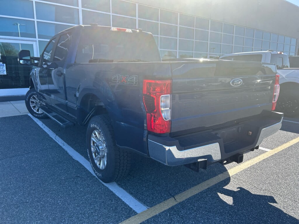 Used 2020 Ford Super Duty F-250 SRW XL 4WD Crew Cab 6.75 Box Truck Crew Cab