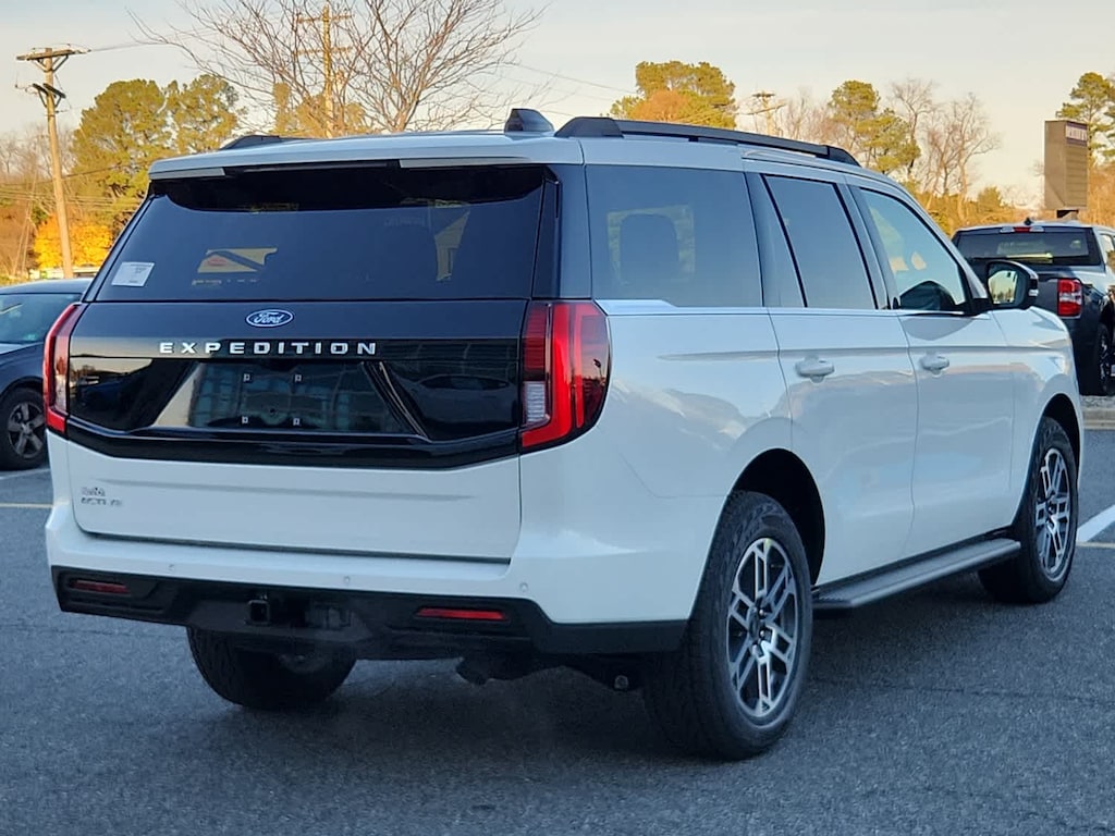 New 2025 Ford Expedition Active 4x4
