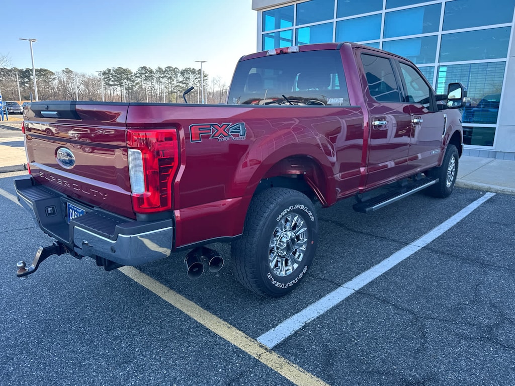 2019 Ford F-250 XLT photo 3