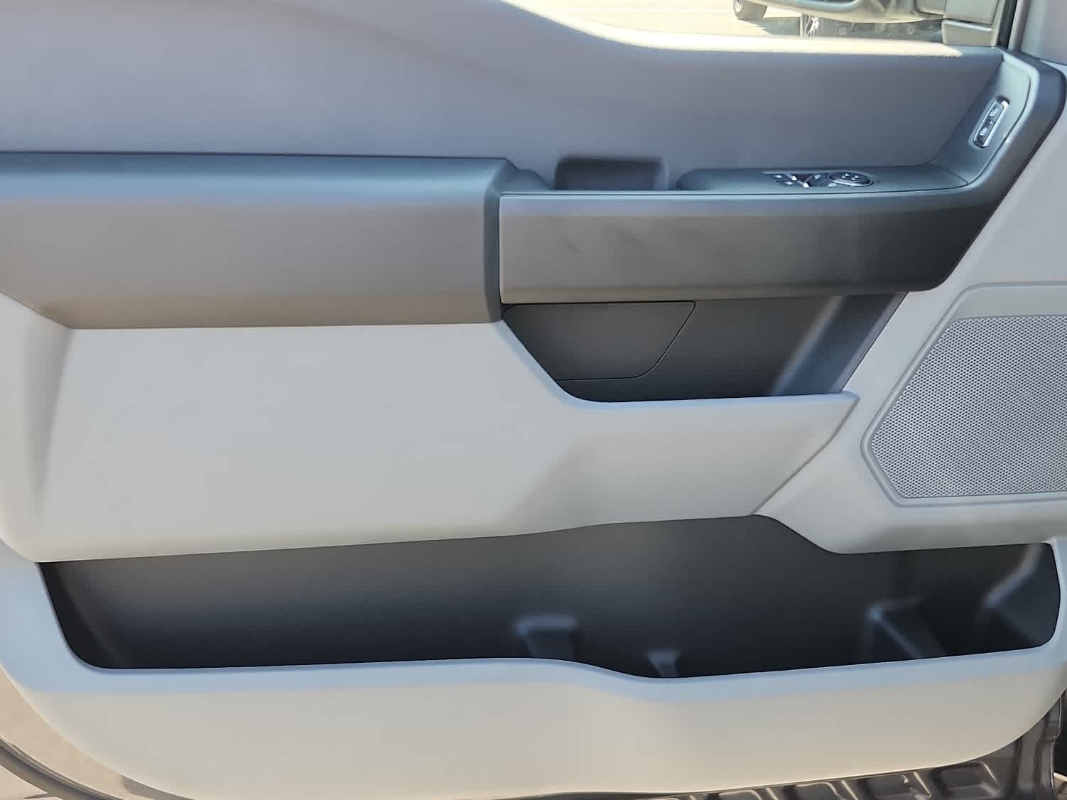 2026 Ford F-250 Super Duty XL - Photo 6