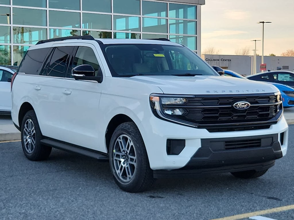 New 2025 Ford Expedition Active 4x4