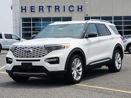 2022 Ford Explorer Platinum SUV