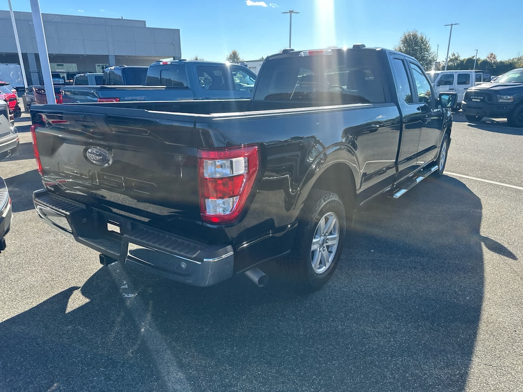 Used 2022 Ford F-150 XL 2WD Supercab 8 Box Truck SuperCab