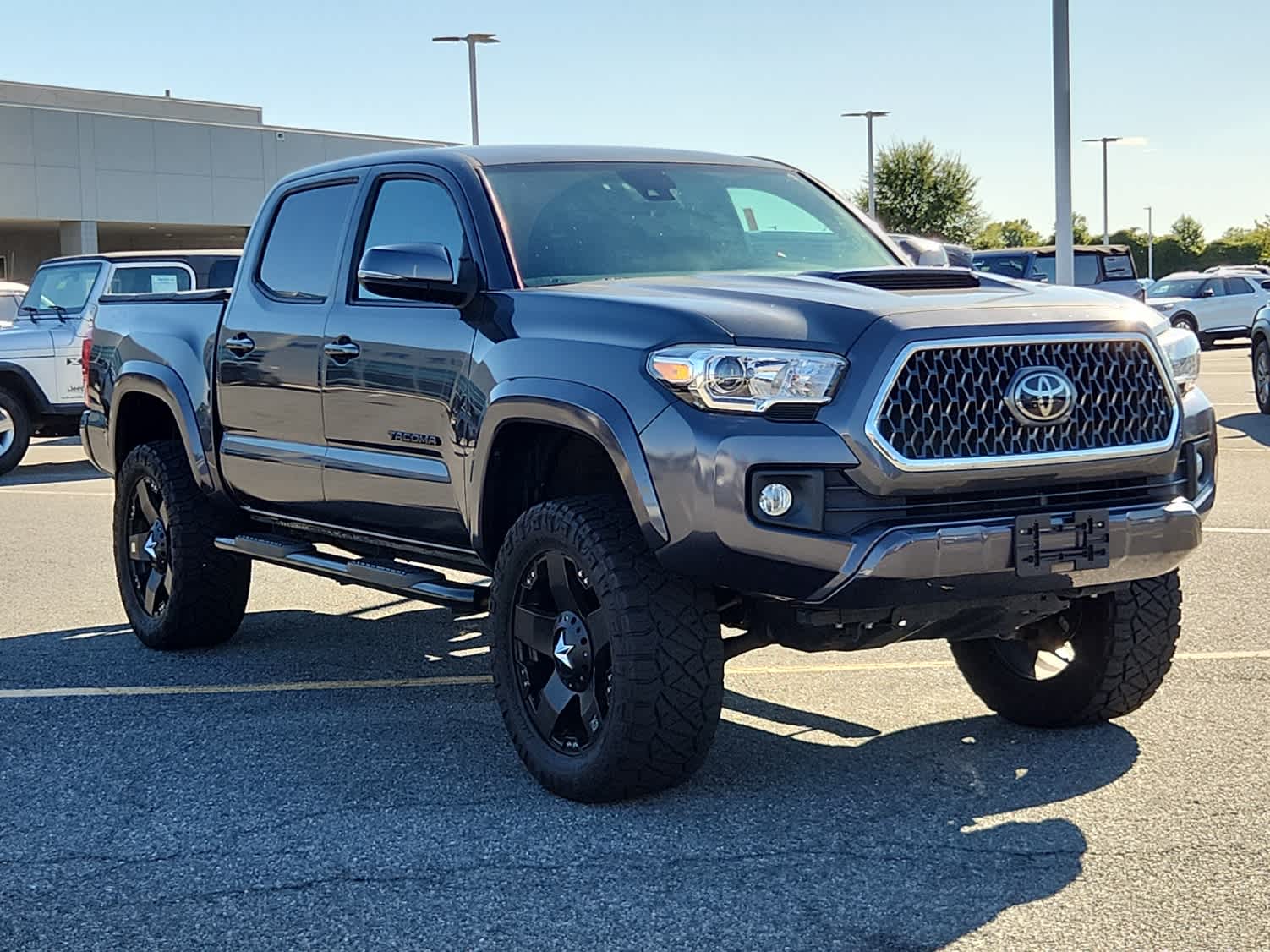 2019 Toyota Tacoma TRD Sport Double Cab V6 photo 2