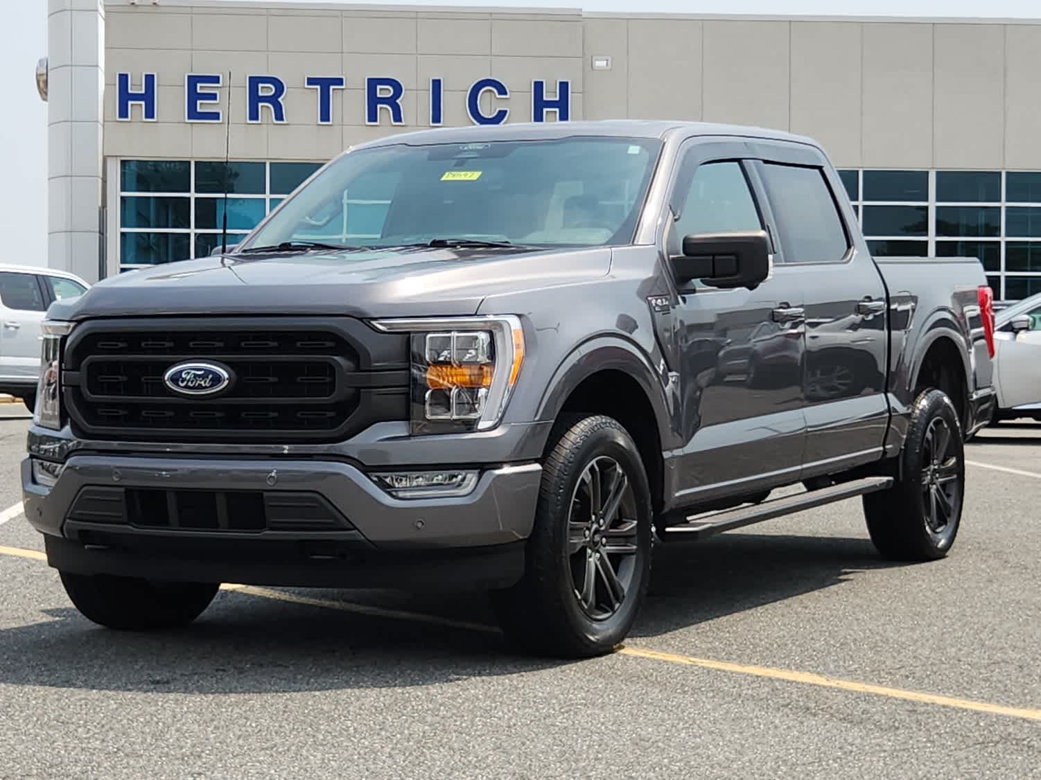 2022 Ford F-150 XLT 4WD Supercrew 5.5 Box