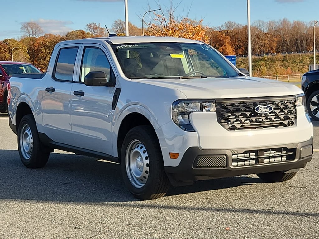 New 2025 Ford Maverick XL AWD Supercrew AWD SuperCrew