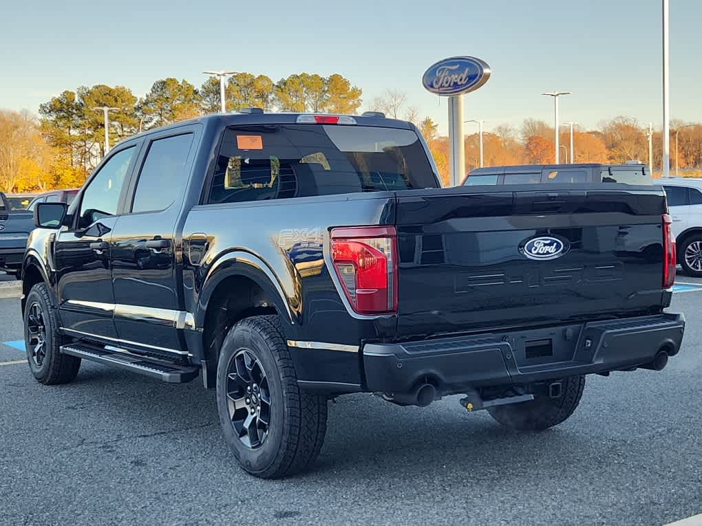 2025 Ford F-150 STX photo 4