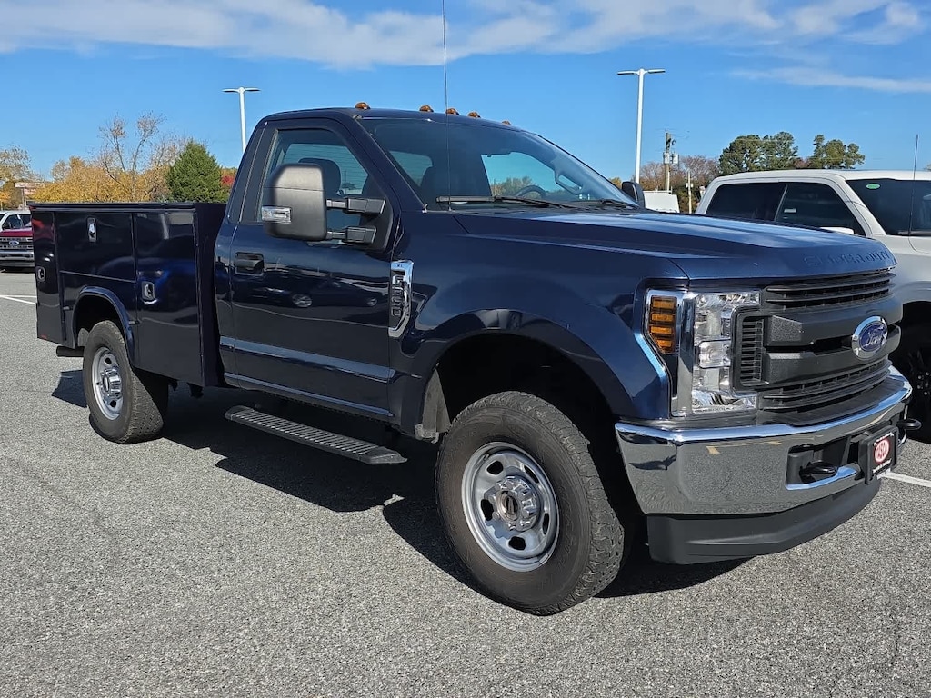 Used 2019 Ford Super Duty F-350 SRW XL 4WD Reg Cab 8 Box Truck Regular Cab