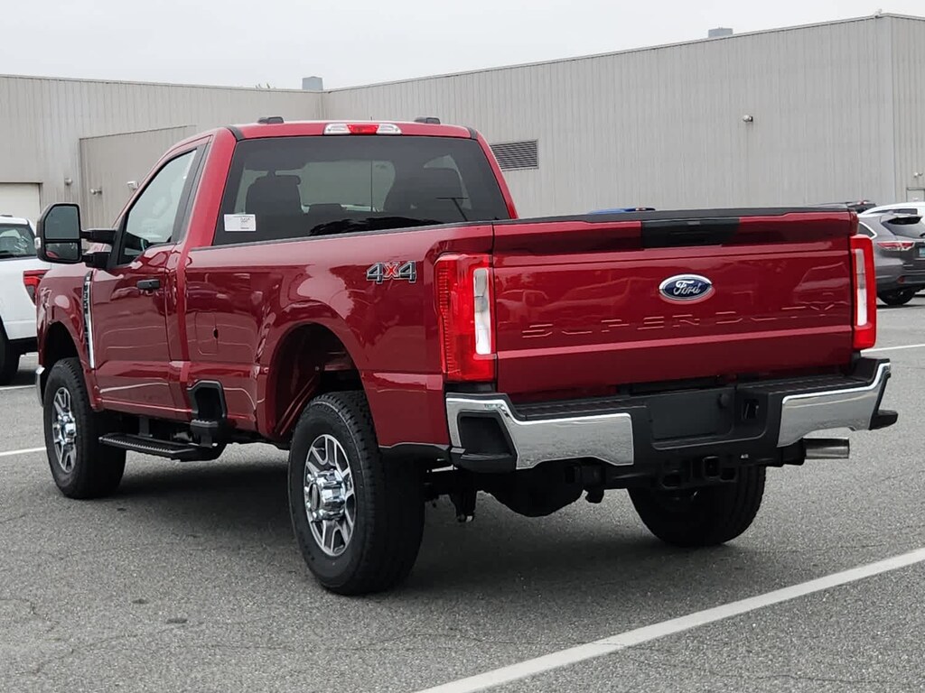 New 2025 Ford Super Duty F-350 SRW XLT 4WD Reg Cab 8 Box 4WD Reg Cab 8 Box