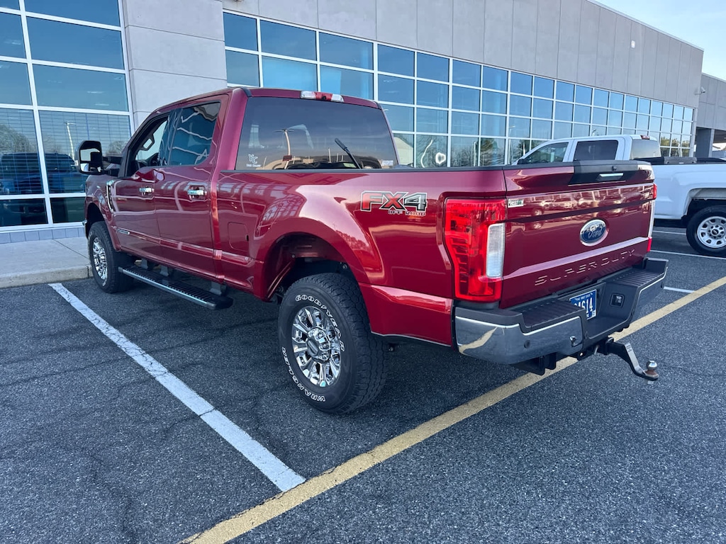 2019 Ford F-250 XLT photo 4