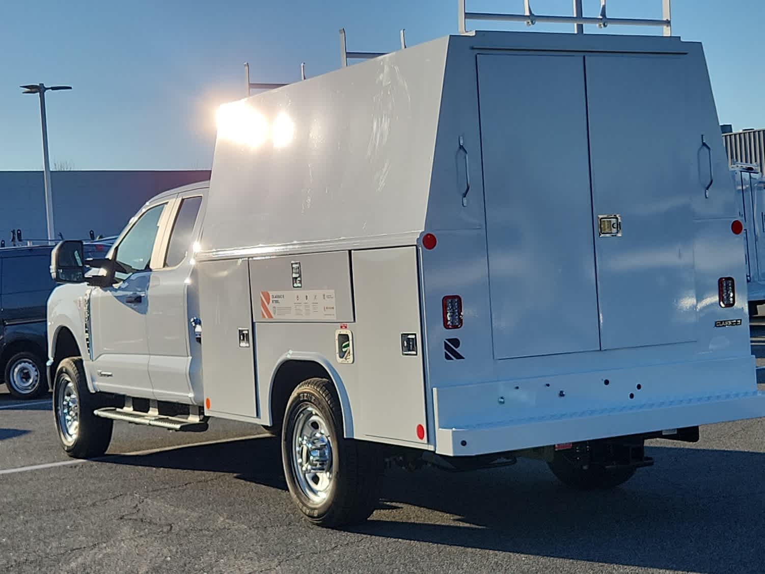 2024 Ford F-350 XL photo 4