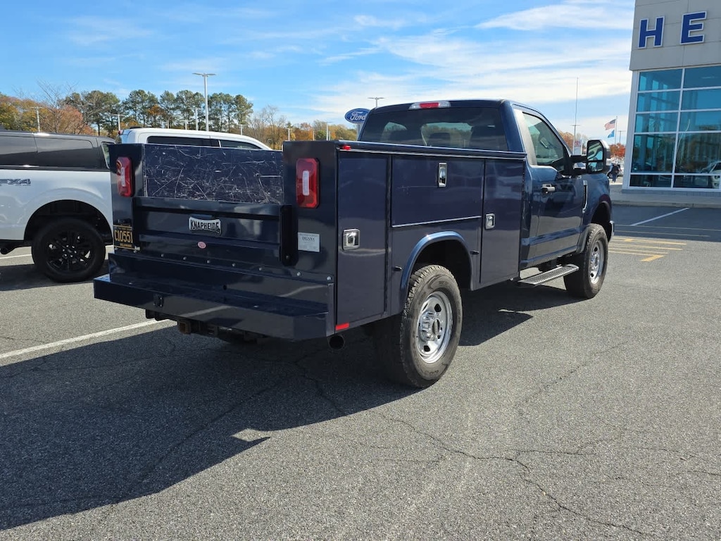 Used 2019 Ford Super Duty F-350 SRW XL 4WD Reg Cab 8 Box Truck Regular Cab