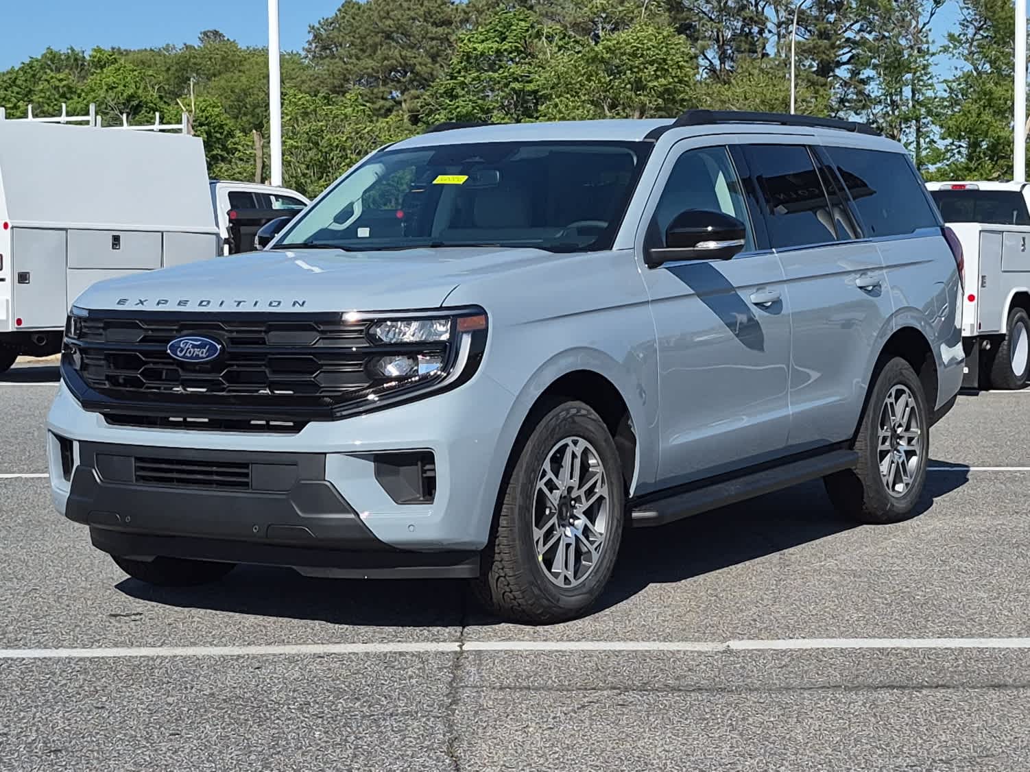 2026 Ford Expedition Active 4x4's photo