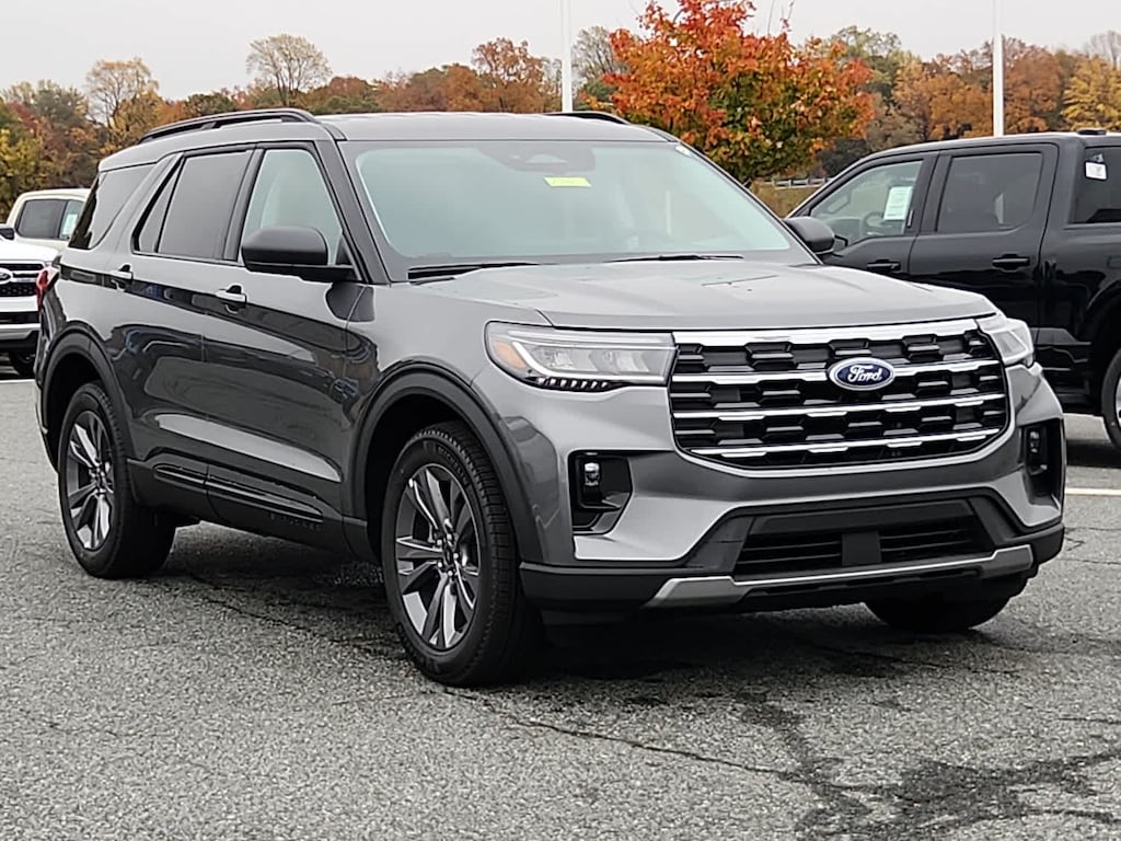 New 2025 Ford F-150 STX 4WD Supercrew 5.5 Box 4WD SuperCrew 5.5 Box