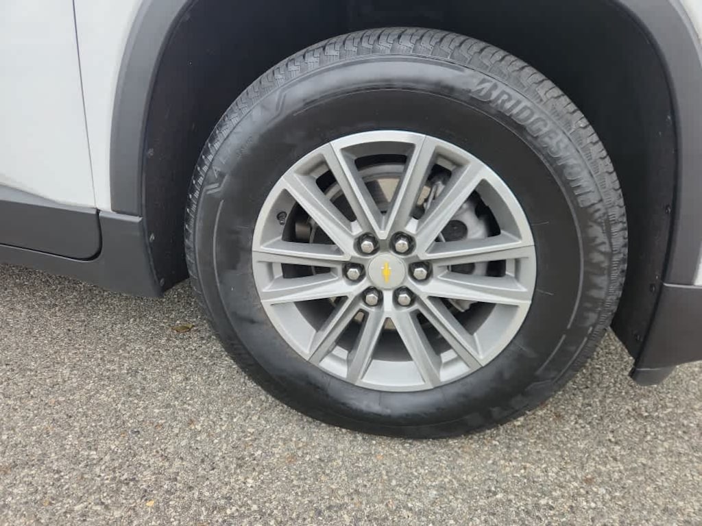 Used 2022 Chevrolet Traverse LT Cloth SUV