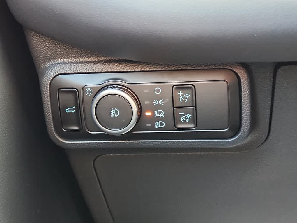 2026 Ford Explorer ST - Photo 19