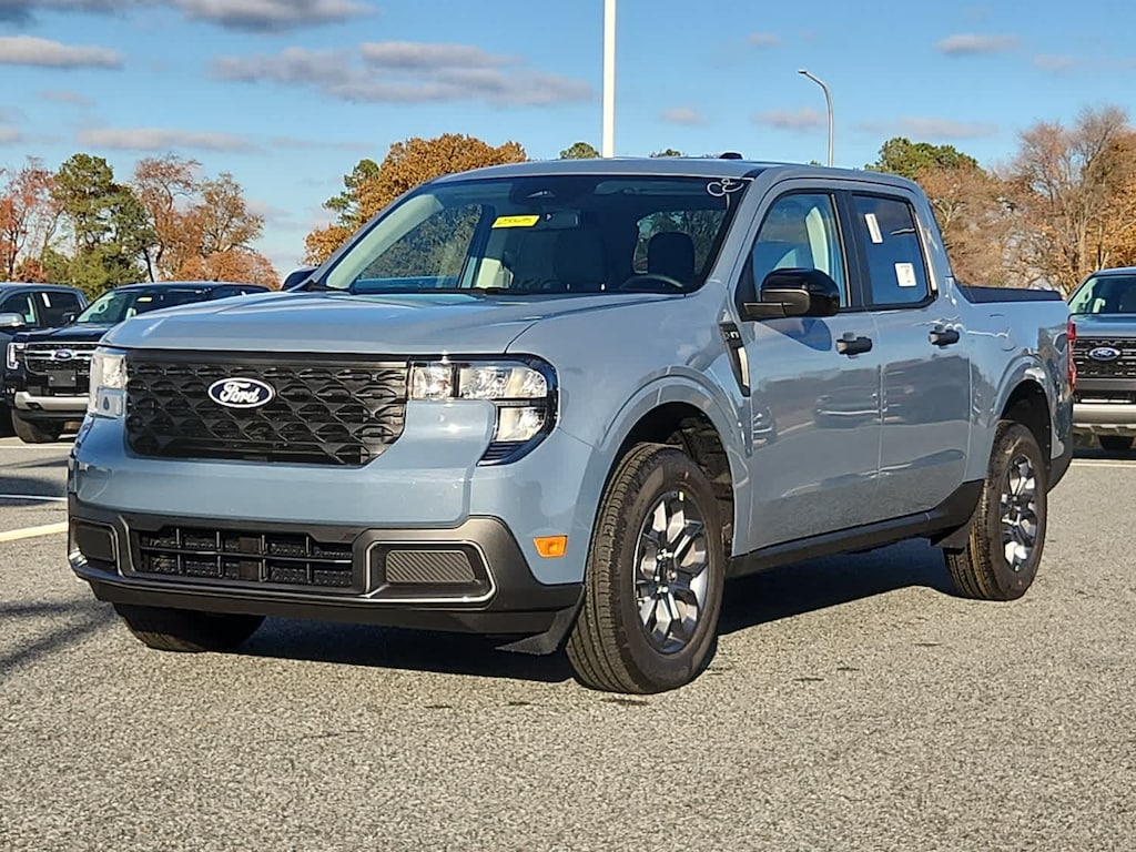 New 2025 Ford Maverick XLT AWD Supercrew AWD SuperCrew