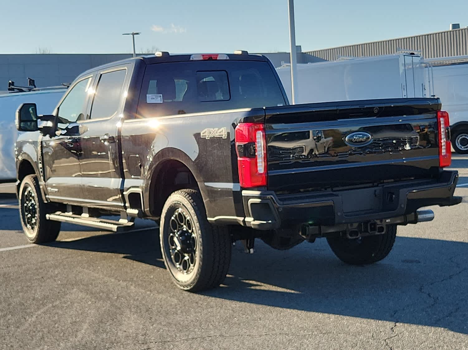 2025 Ford F-250 Lariat photo 4