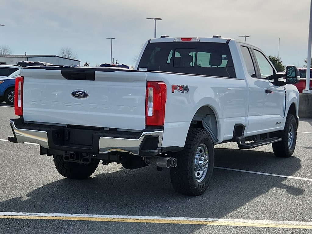New 2025 Ford Super Duty F-350 SRW XL 4WD Supercab 8 Box 4WD SuperCab 8 Box