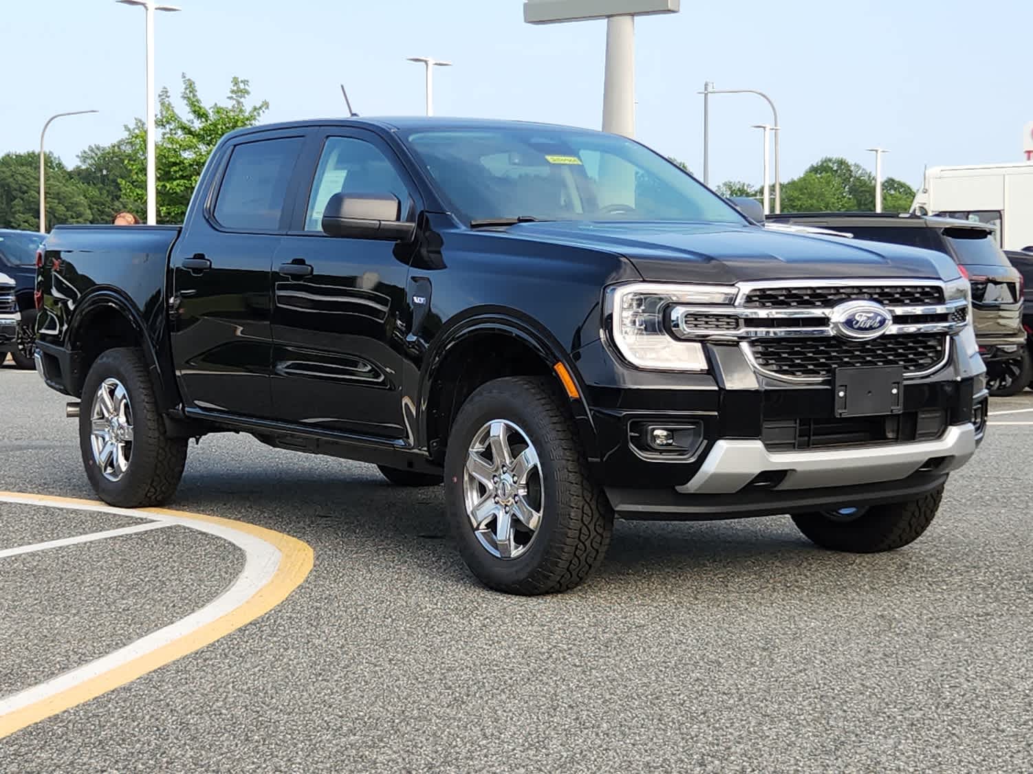 2025 Ford Ranger XLT photo 2