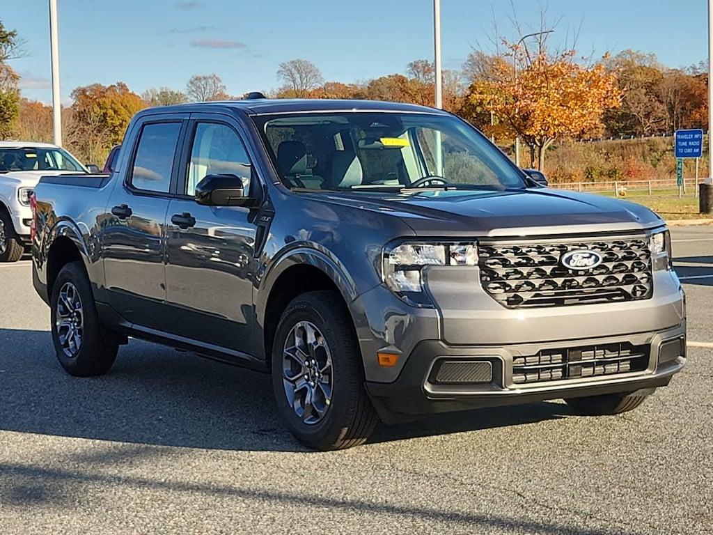 New 2025 Ford Maverick XLT AWD Supercrew AWD SuperCrew