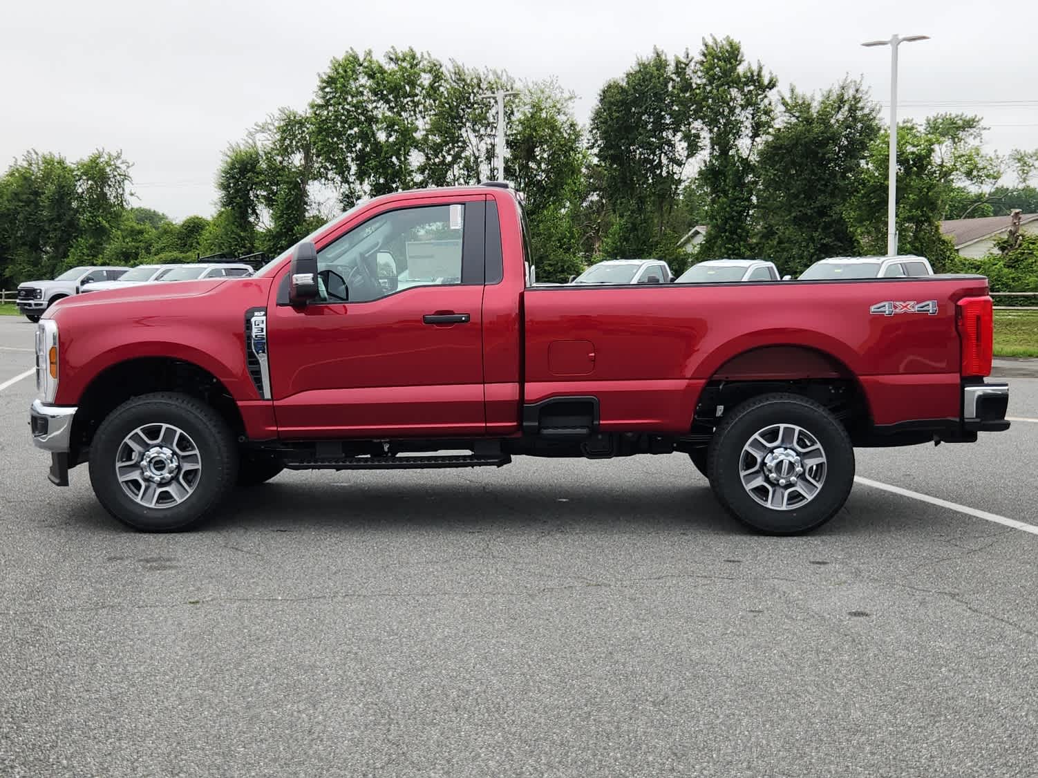 2025 Ford F-350 Super Duty XLT - Photo 5