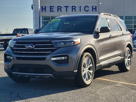 2023 Ford Explorer XLT SUV