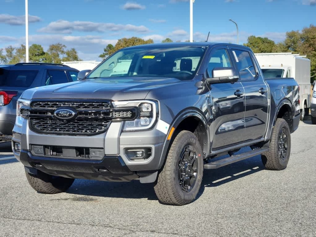 New 2025 Ford Ranger Lariat 4WD Supercrew 5 Box 4WD SuperCrew 5 Box