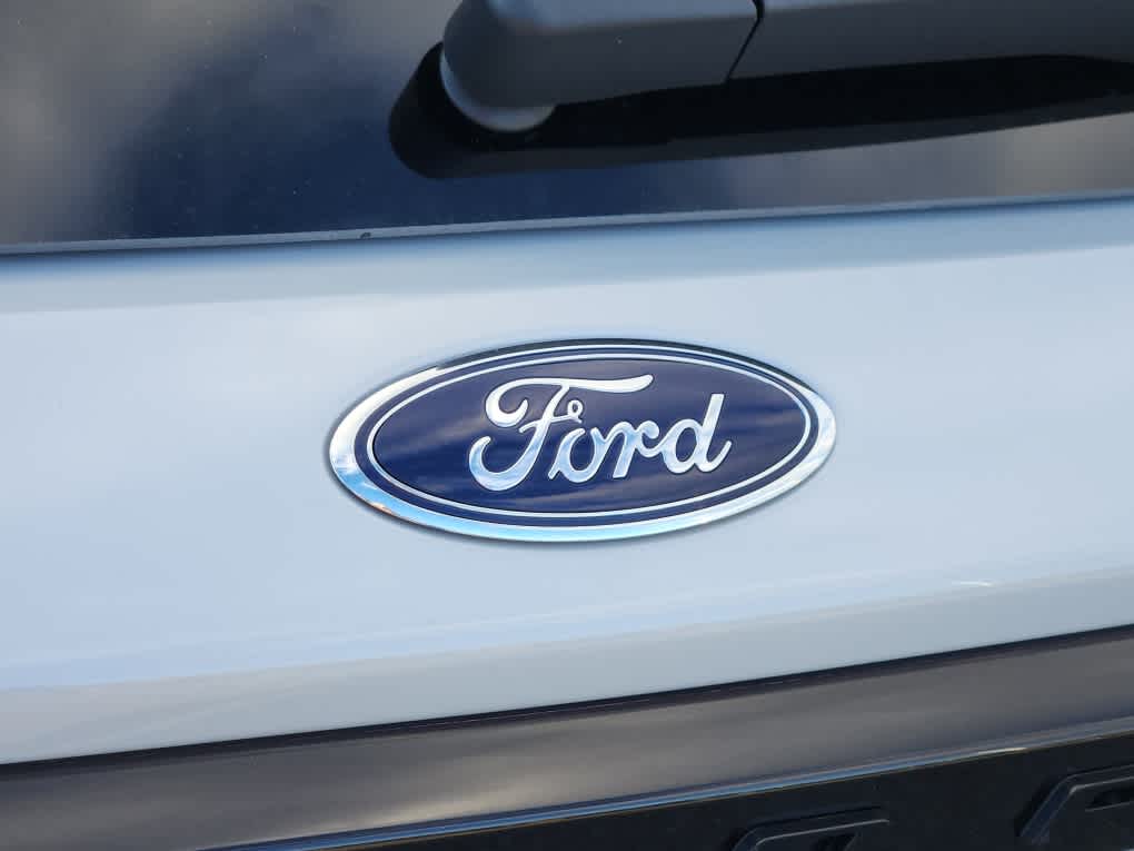 2026 Ford Explorer ST - Photo 23