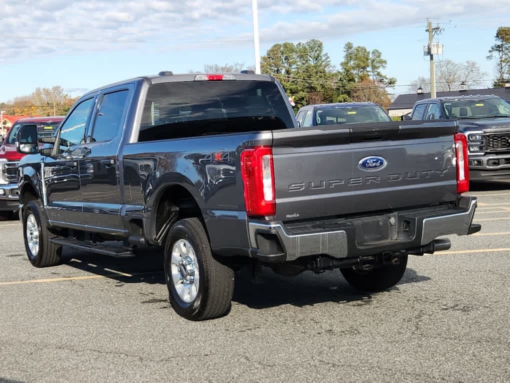 Used 2024 Ford Super Duty F-250 SRW XLT 4WD Crew Cab 6.75 Box Truck Crew Cab
