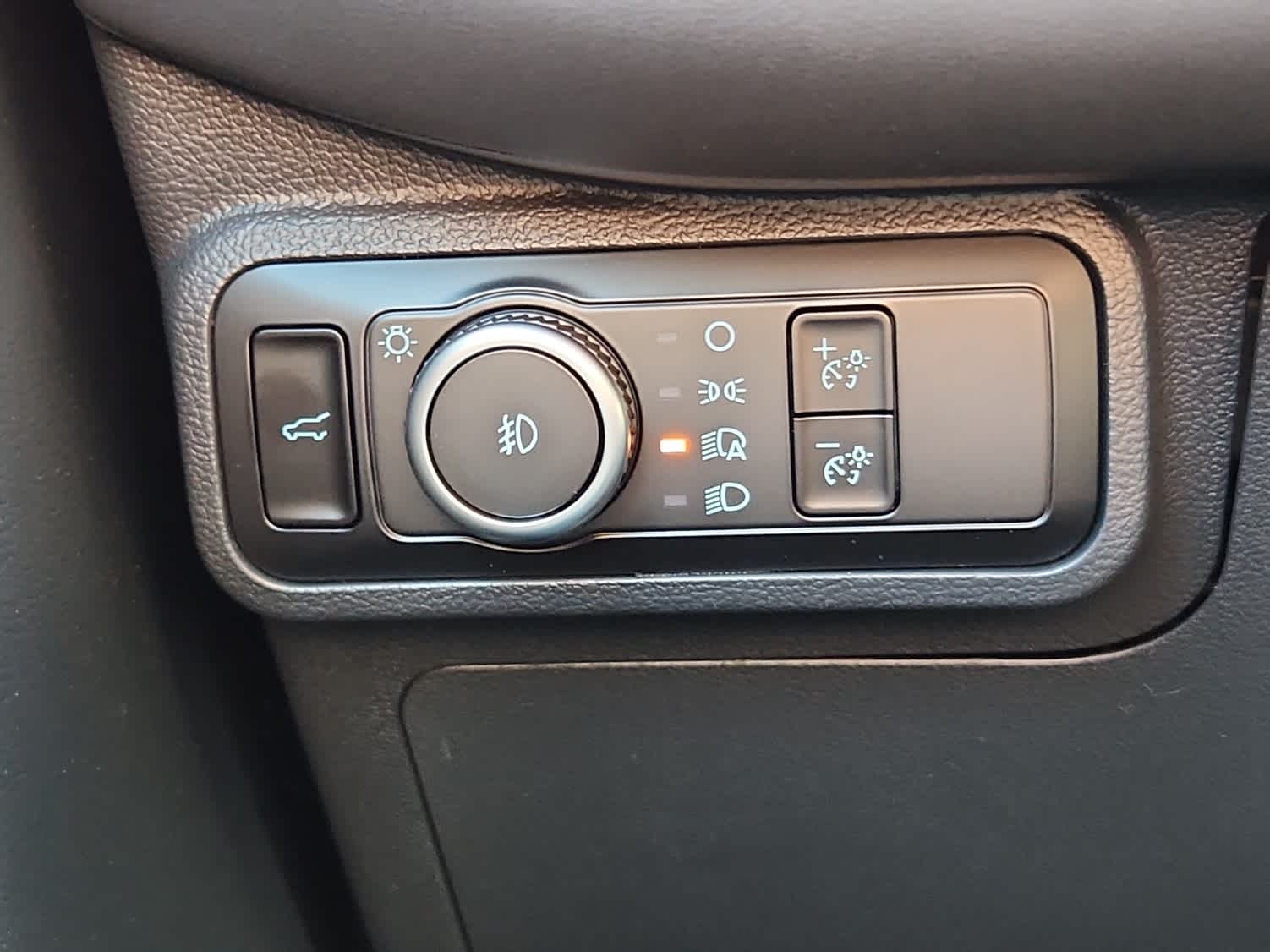 2026 Ford Explorer Tremor - Photo 19