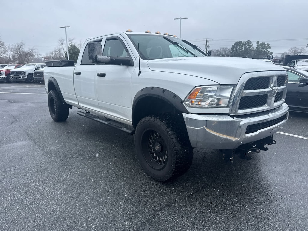 Used 2018 Ram 2500 Tradesman 4x4 Crew Cab 8 Box Truck Crew Cab