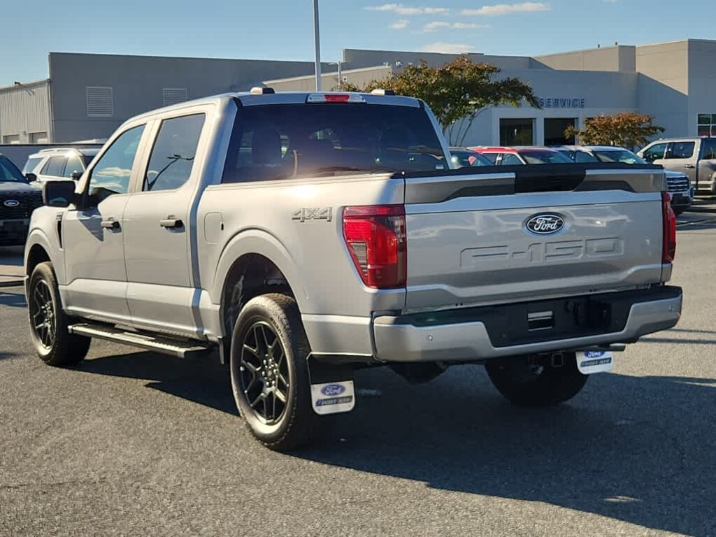 New 2025 Ford F-150 STX 4WD Supercrew 5.5 Box 4WD SuperCrew 5.5 Box