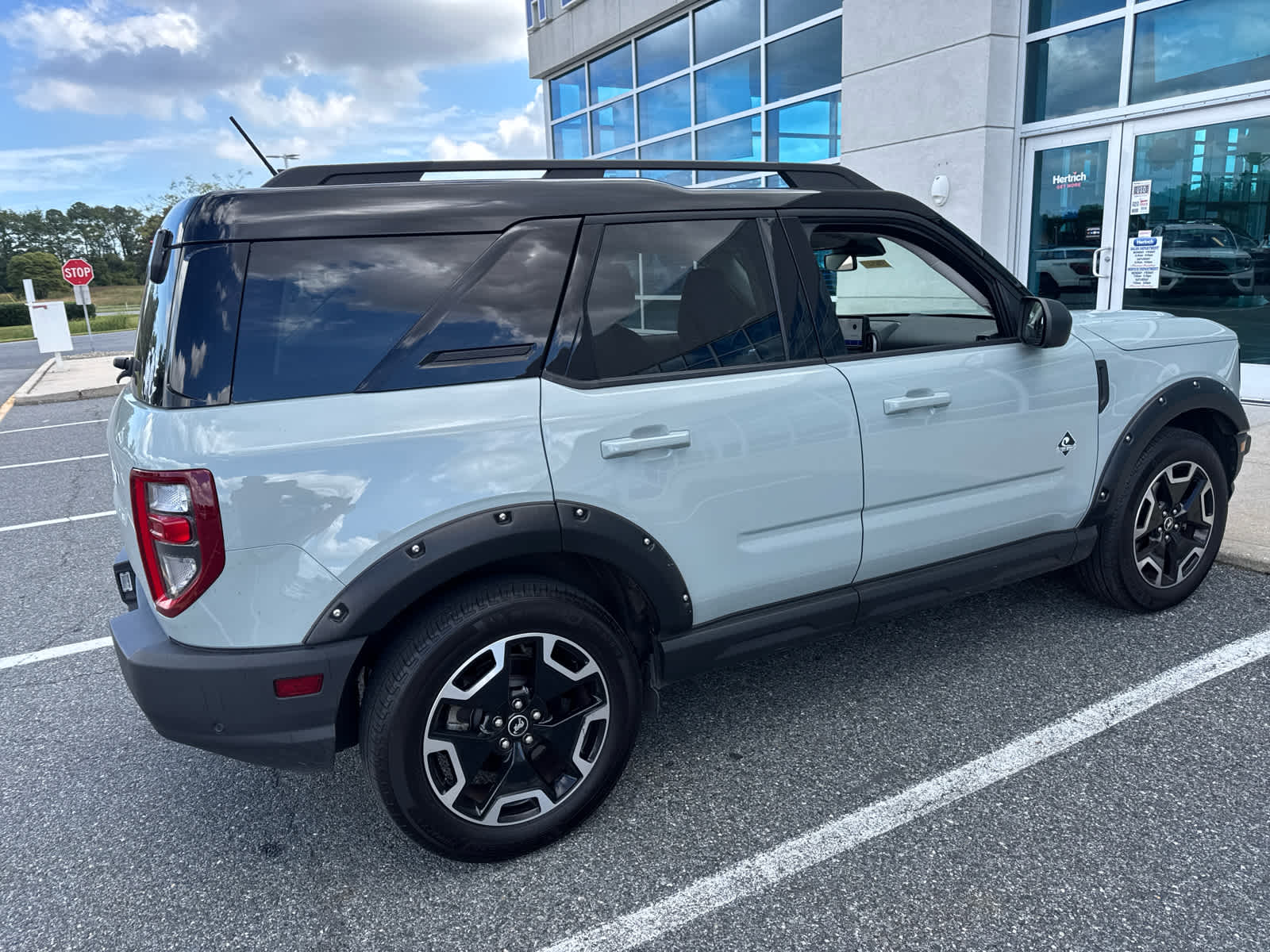 2021 Ford Bronco Sport Outer Banks photo 4