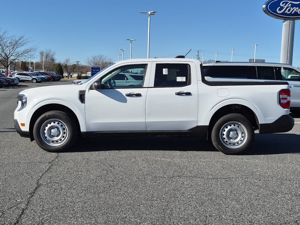 2026 Ford Maverick XL photo 4