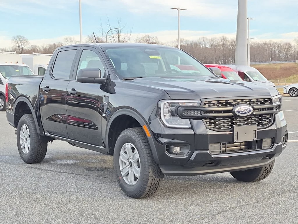 2025 Ford Ranger XL photo 2