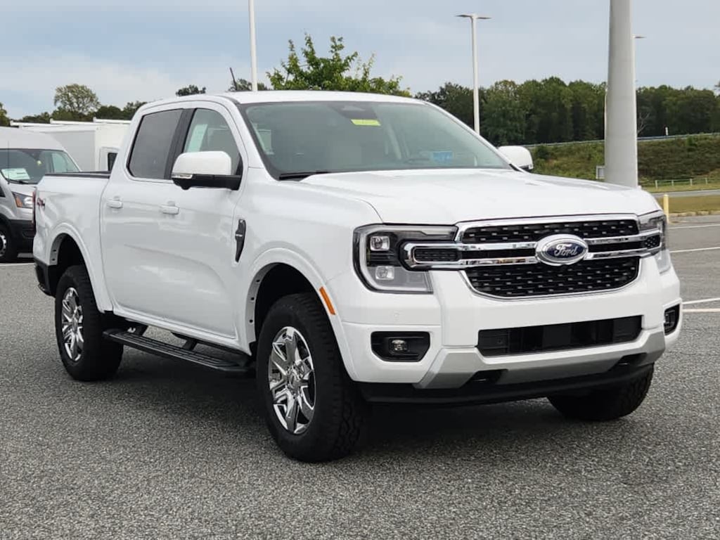 New 2025 Ford Ranger Lariat 4WD Supercrew 5 Box 4WD SuperCrew 5 Box