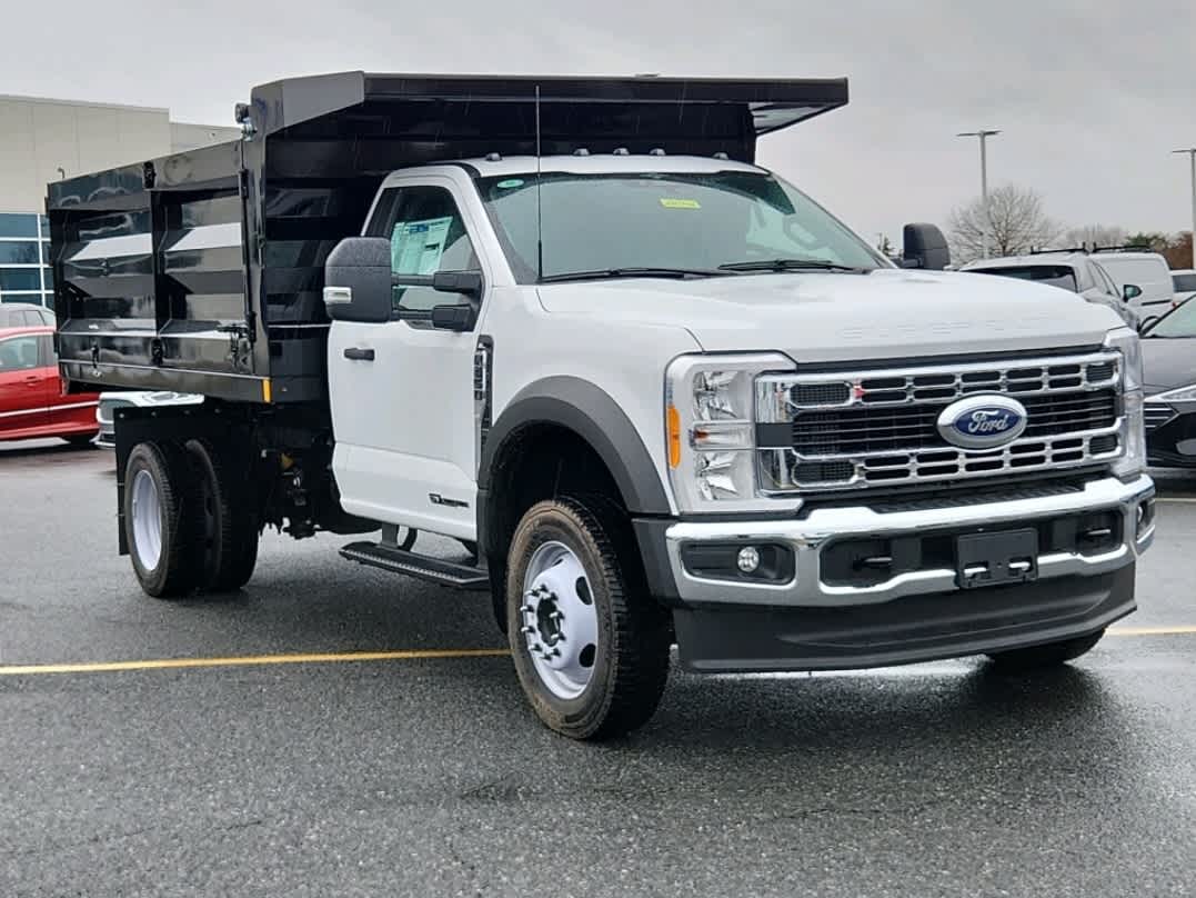 2023 Ford F-450 XL photo 2