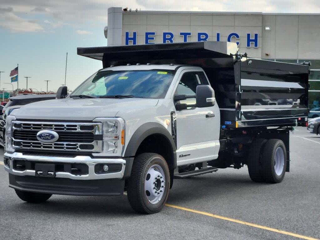 New 2023 Ford Super Duty F-450 DRW F-450 XL XL 4WD Reg Cab 169 WB 84 CA