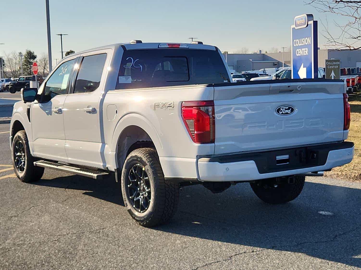 2025 Ford F-250 Lariat photo 4