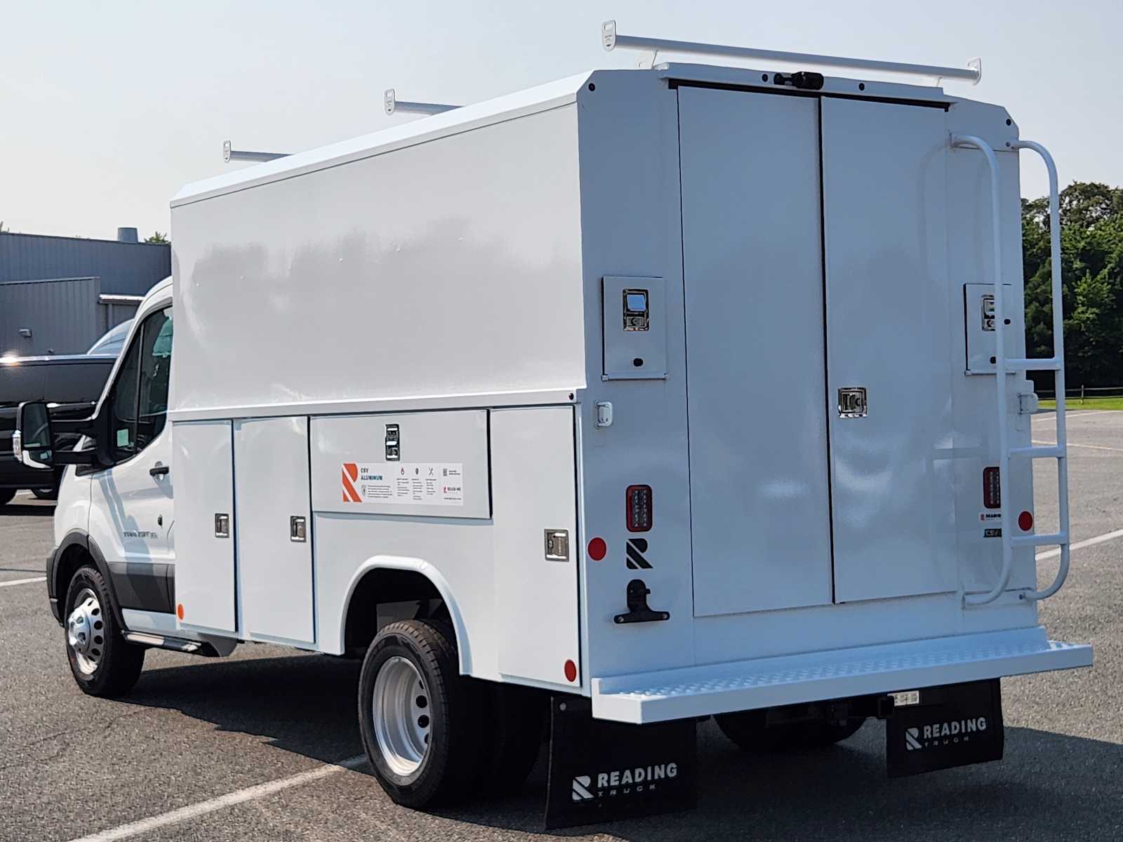 2025 Ford Transit Cutaway photo 4