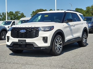 2025 Ford Explorer ST-Line 4WD