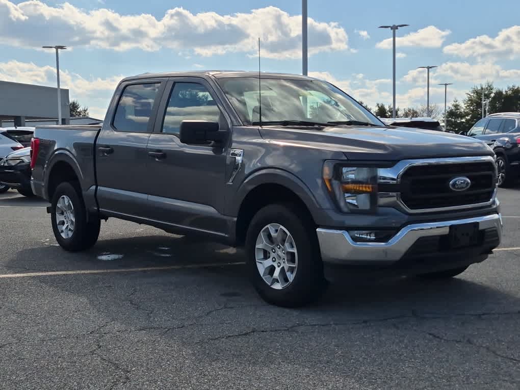 2023 Ford F-150 XLT - Photo 2