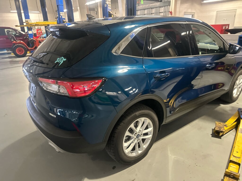 Used 2020 Ford Escape SE SUV