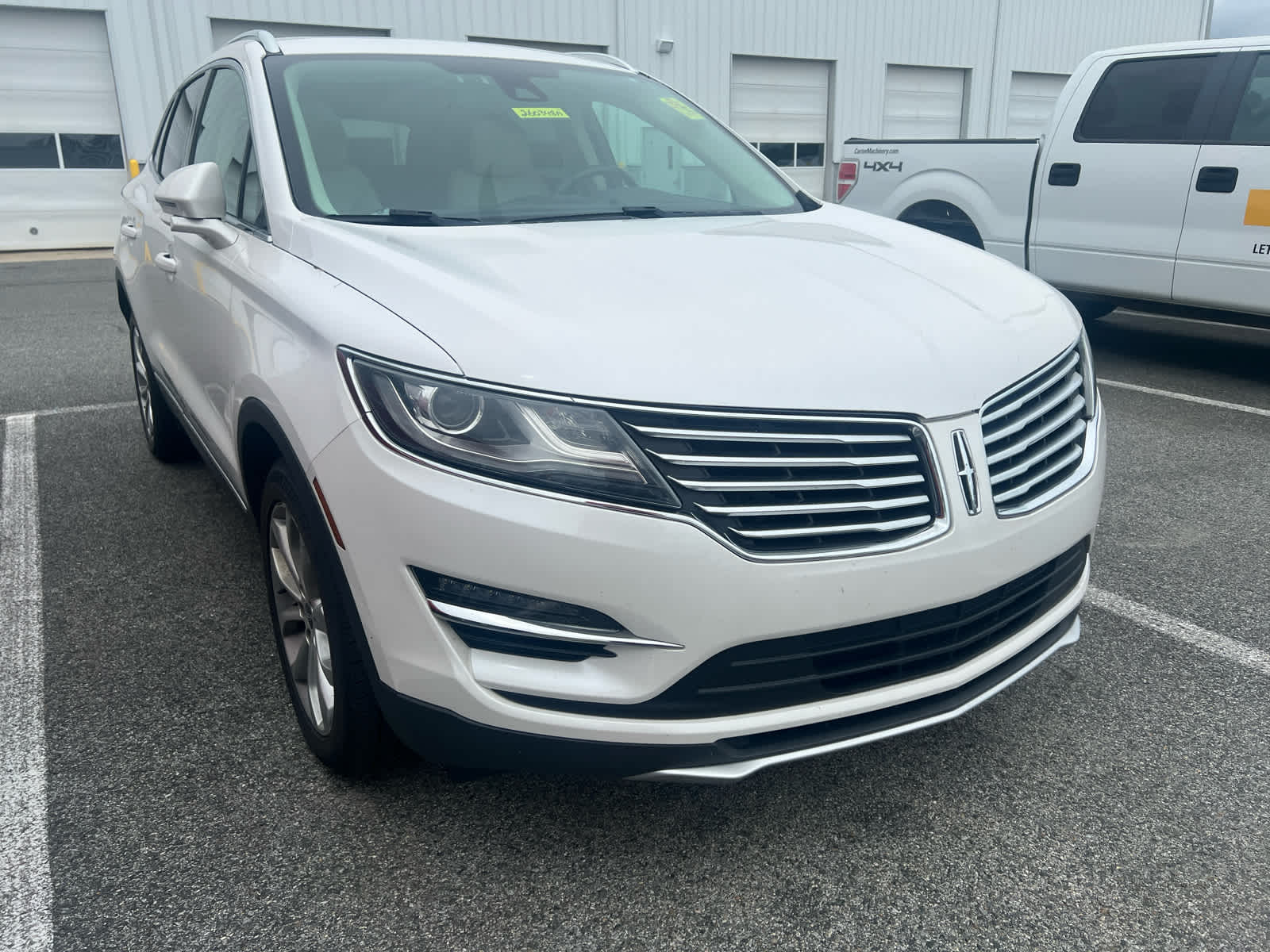 2017 Lincoln MKC Select AWD's photo