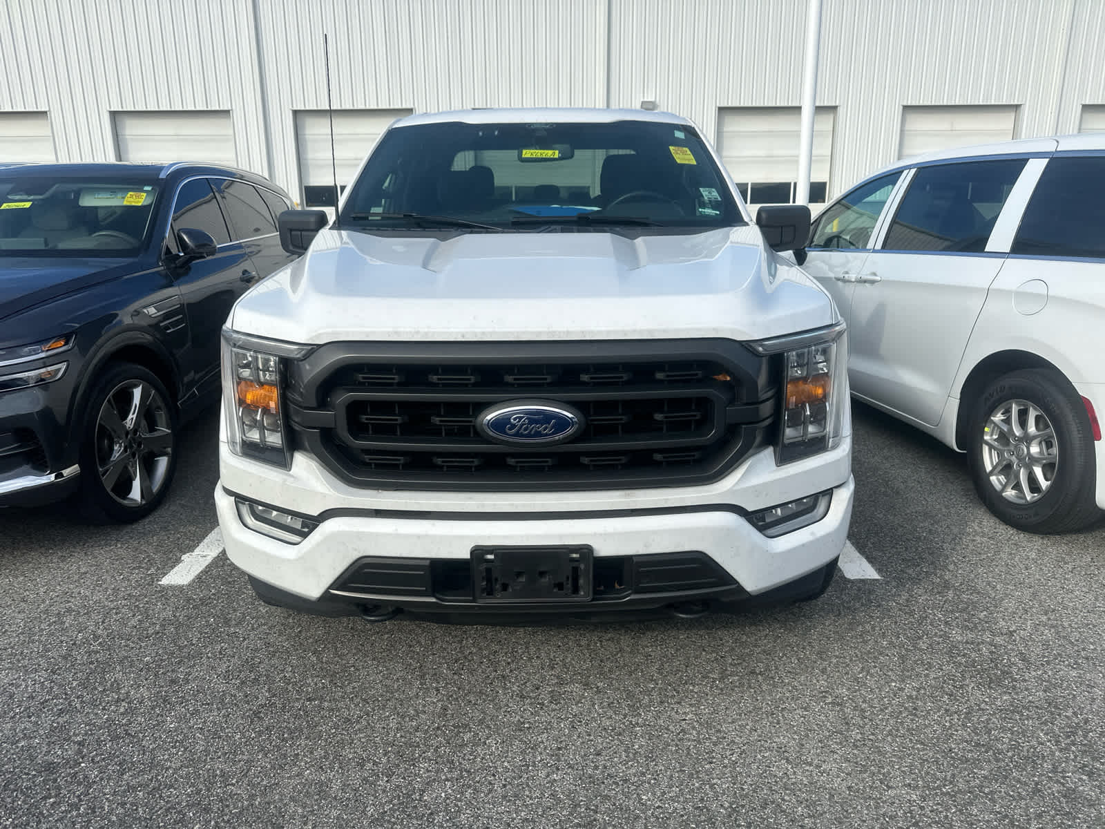 2021 Ford F-150 XLT's photo