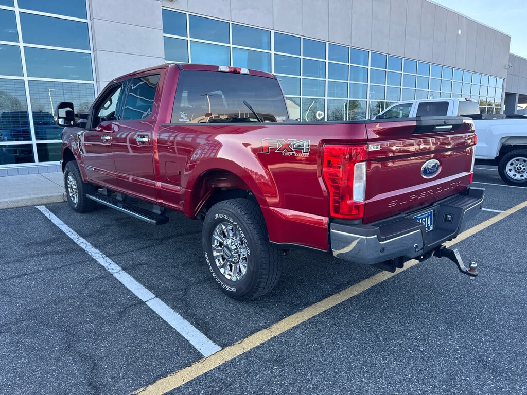 Used 2019 Ford Super Duty F-250 SRW XLT 4WD Crew Cab 6.75 Box Truck Crew Cab
