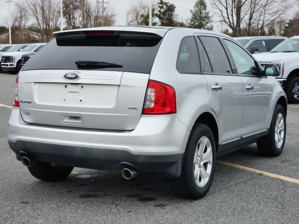 Used 2011 Ford Edge SEL SUV