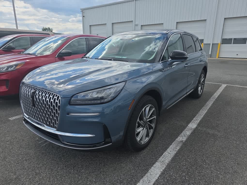2023 Lincoln Corsair AWD's photo